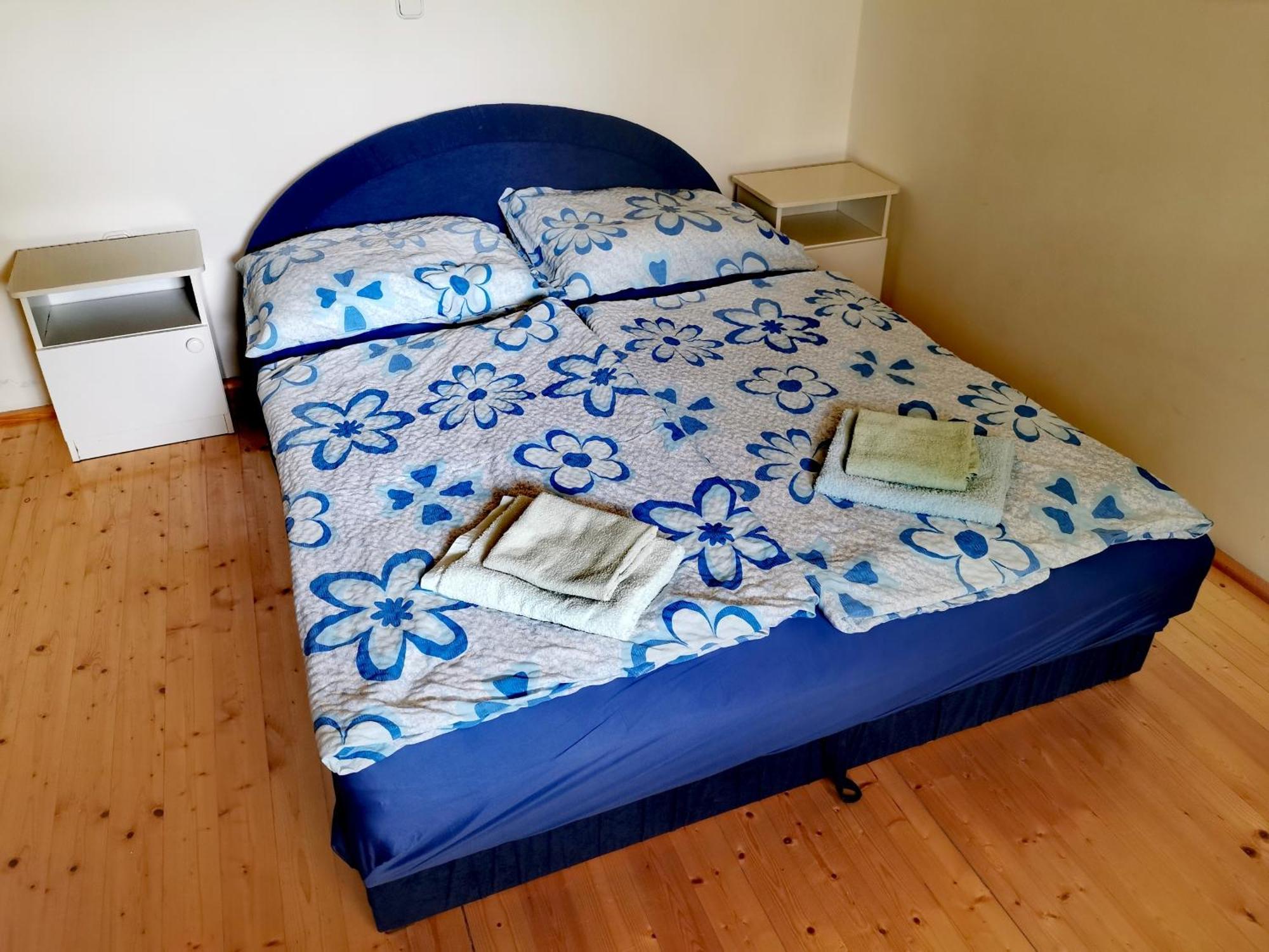 Németh Apartmanház Balatongyörök Esterno foto